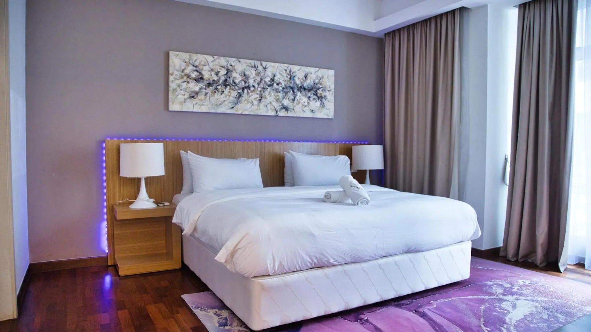 Premium Cozy Cormar Suite 5 Minutes Walk To Suria Klcc Kuala Lumpur 0*,  Malajzia